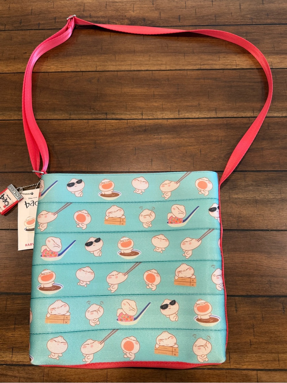 Harvey’s Pixar Bao Streamline Crossbody